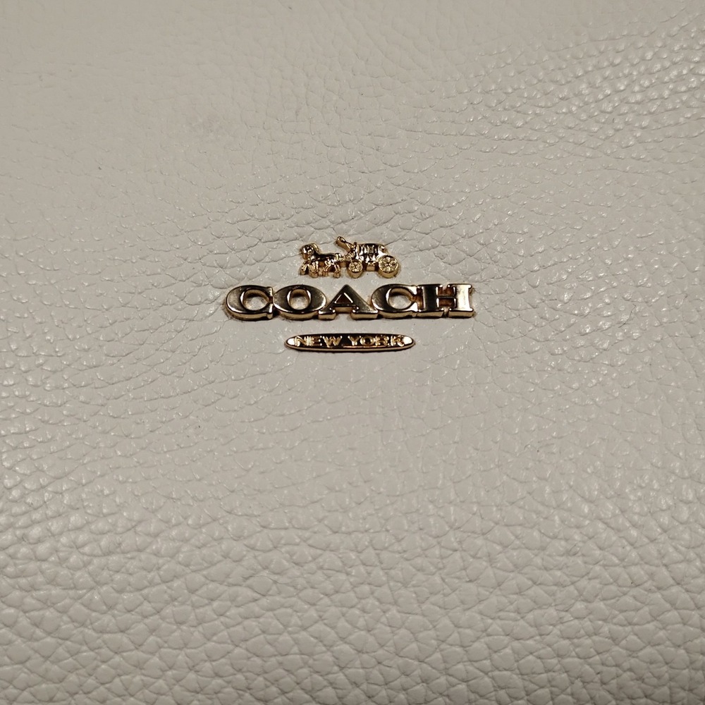Authentic Coach 57107 Turnlock Chain Tote Chalk Pebbled Leather Shoulder Bag - Picture 10 of 16